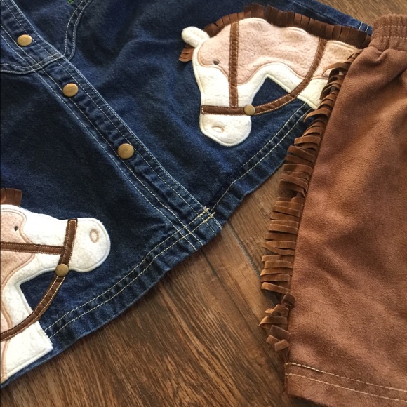 Le Top Girls Outfit - Picture 2 of 5